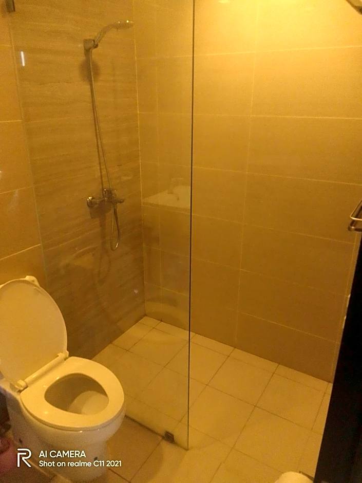 Mactan Newtown Beach One Manchester Palace