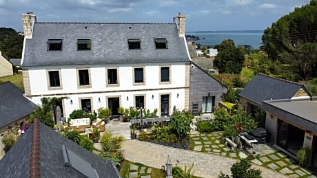 L¿ARDOISIÈRE, maison d¿hôtes et d¿amis