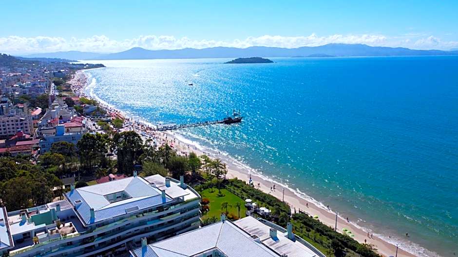 Regina Del Mare Residence Apartamentos completos para até 05 pessoas a 50 metros da praia