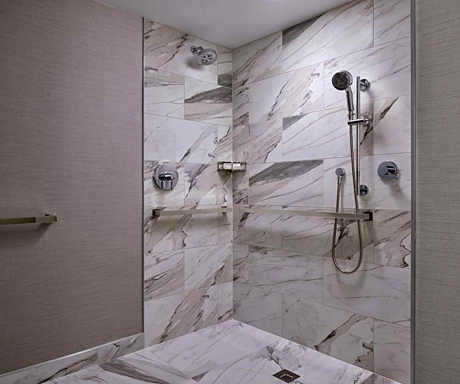 Embassy Suites by Hilton Washington DC Convention Center