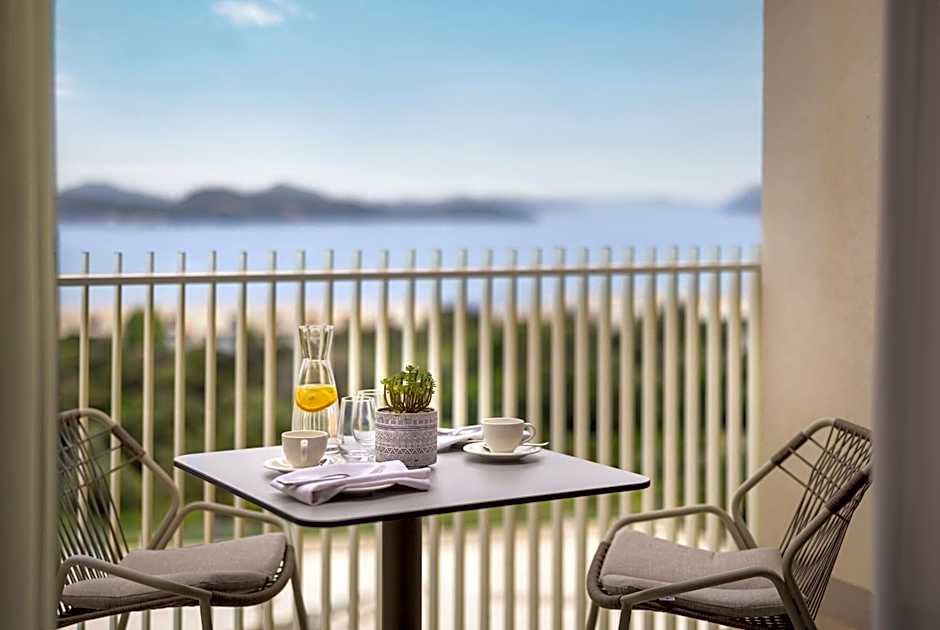 Valamar Lacroma Hotel