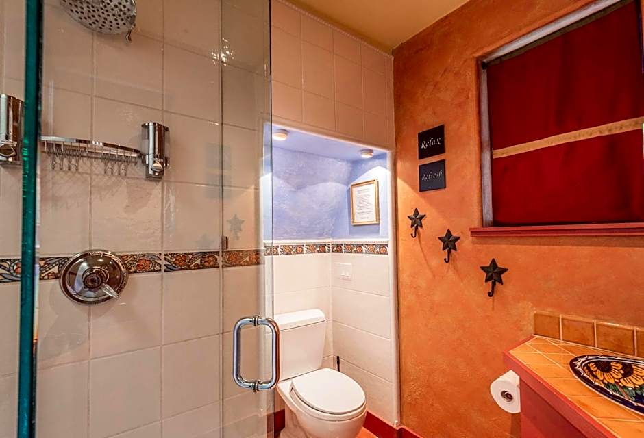 Salt Spring Carriage House B&B