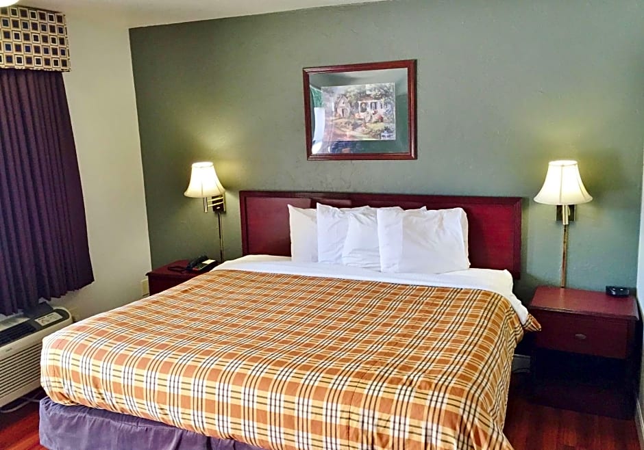 Americas Best Value Inn Norman at Univ of Oklahoma
