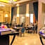 Queens Suite Hotel
