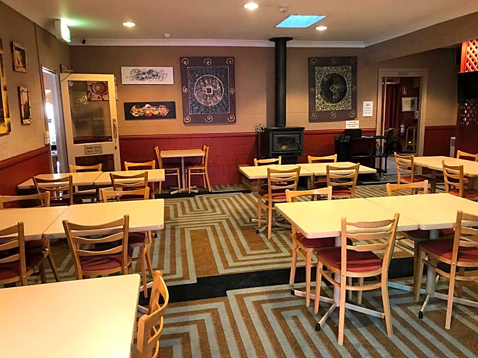 Cottonwood Lodge