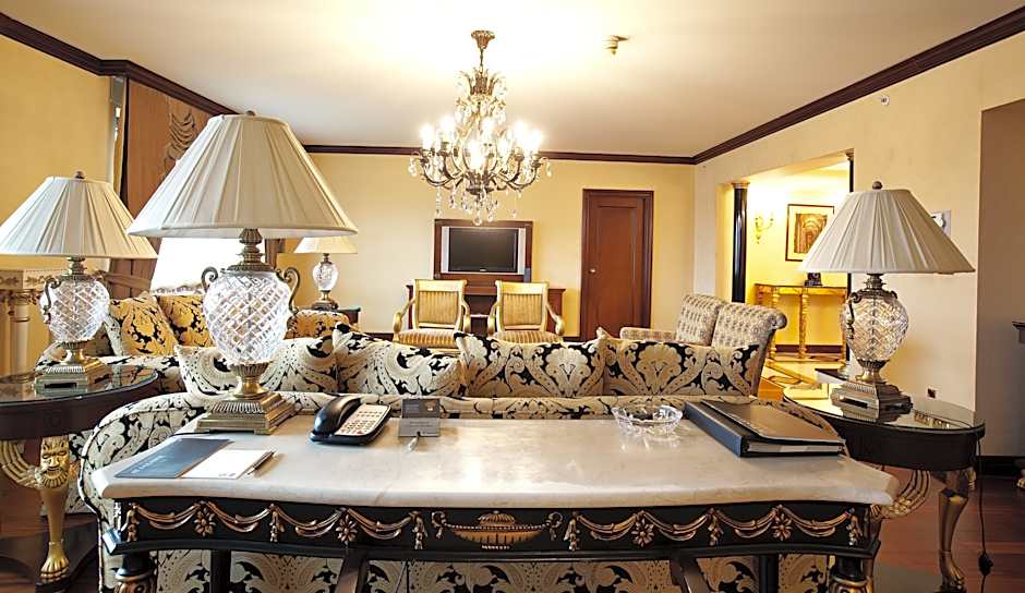 Photo 1 of 3 of Presidential Suite, Smoking