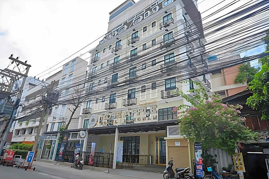 Rose Apple Hotel