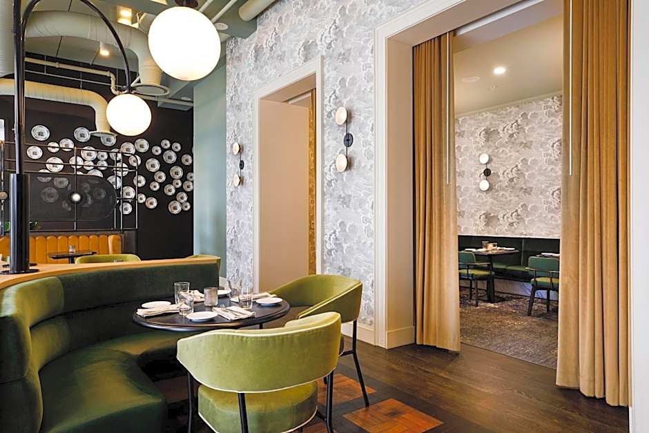 Cyrus Hotel, Topeka, A Tribute Portfolio Hotel