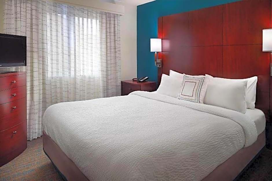 Residence Inn by Marriott Atlanta Airport North/Virginia Avenue