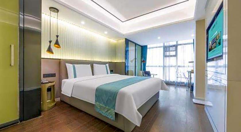 Xana Hotelle Wuhan Lingjiao Lake Wanda Plaza Branch