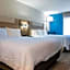 Holiday Inn Express Frazer - Malvern By IHG