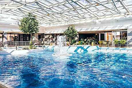 V Spa & Conference Hotel