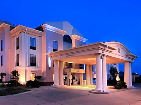 Holiday Inn Express Hotel & Suites Cleveland - Ms By IHG
