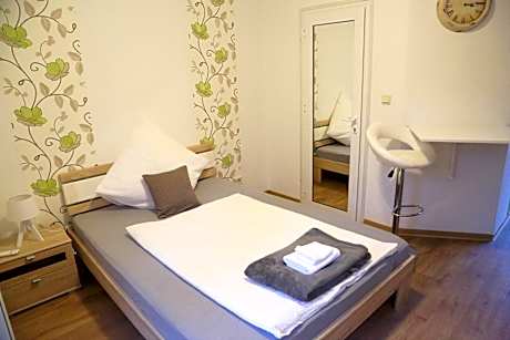 Single Room with Terrace