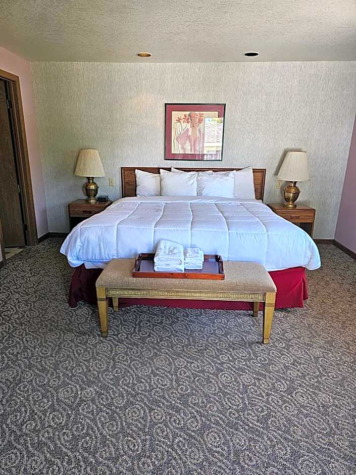 Travelodge by Wyndham Mackinaw City