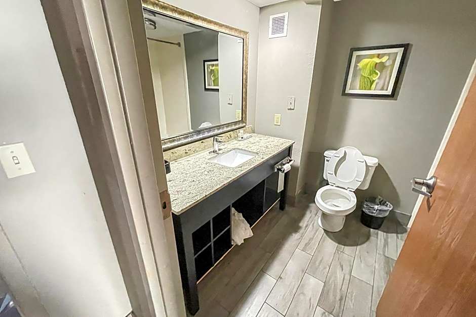 OYO Townhouse Jackson - Ridgeland