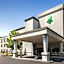 Holiday Inn Cheshire - Southington By IHG