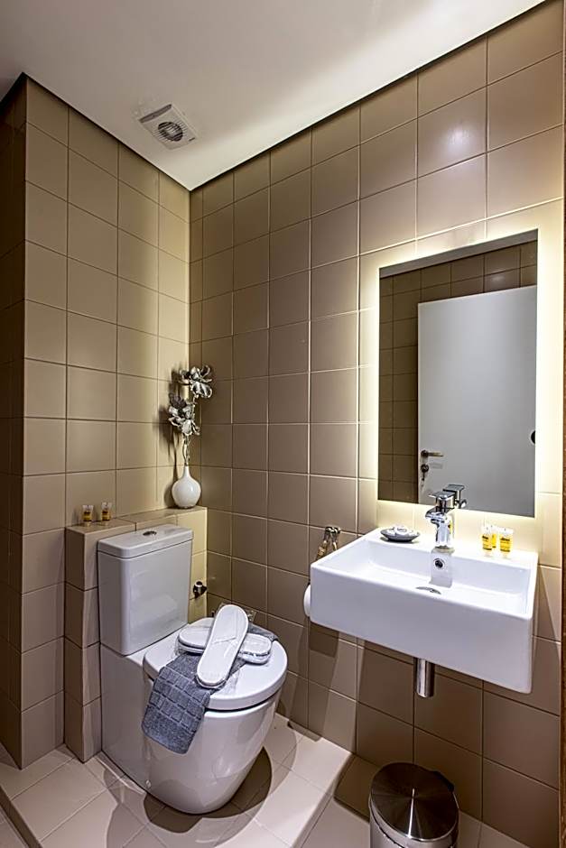 Saint George Boutique Rooms