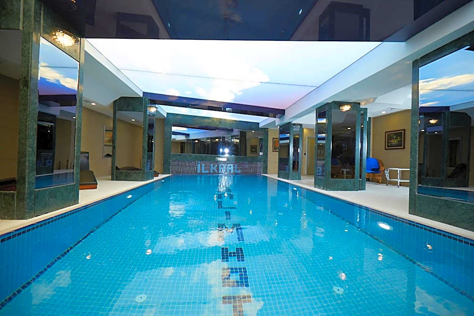 Ilkbal Deluxe Hotel Istanbul