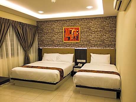Premier Triple Room