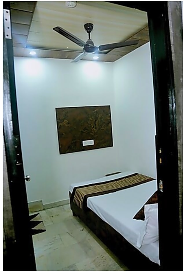 Yes Please Guest House