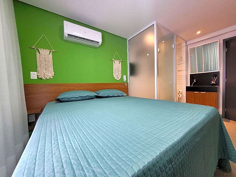 Belo flat na praia do Bessa