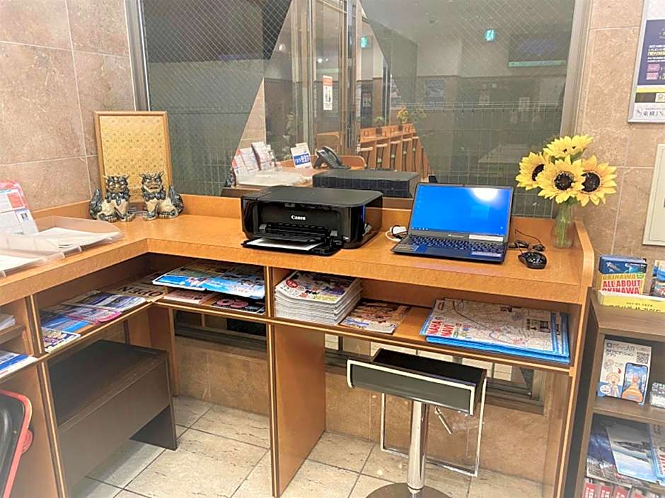 Toyoko Inn Okinawa Naha Kokusai-Dori Miebashi-Eki