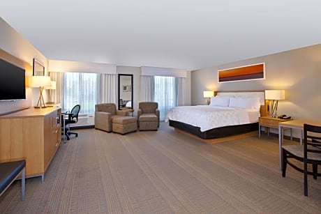 Deluxe King Room - Mobility Access