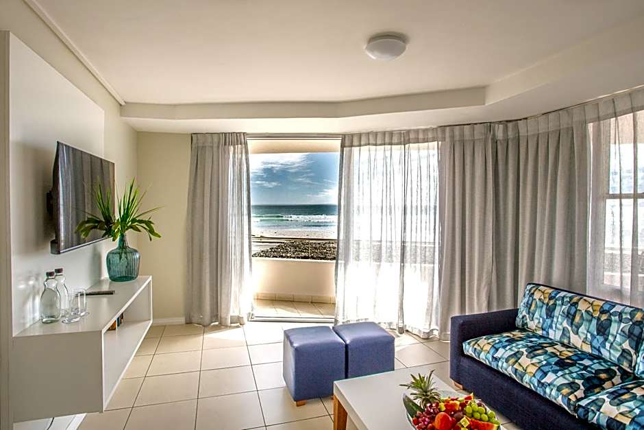 Lagoon Beach Hotel & Spa