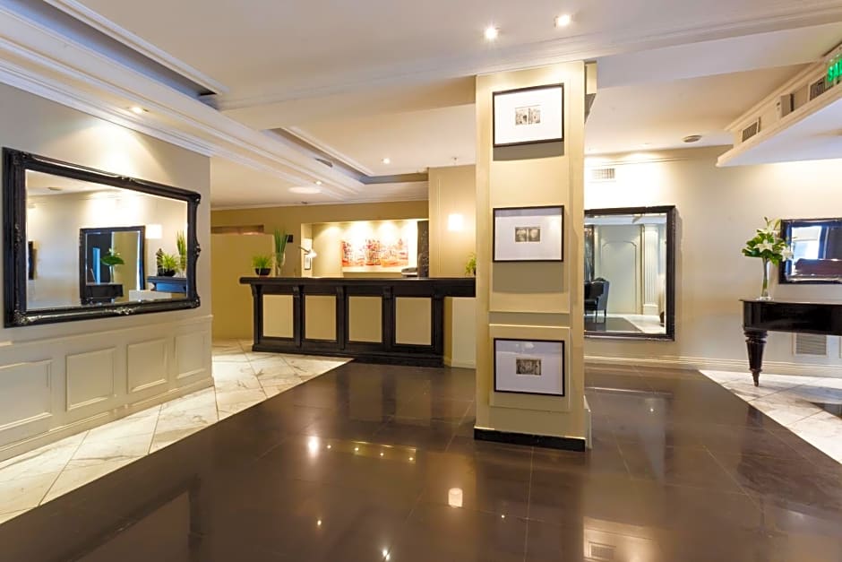 Le Cinque Lusso Hotel