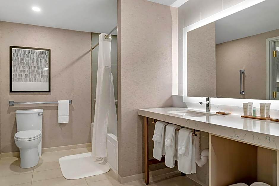 Radisson Plaza Hotel at Kalamazoo Center