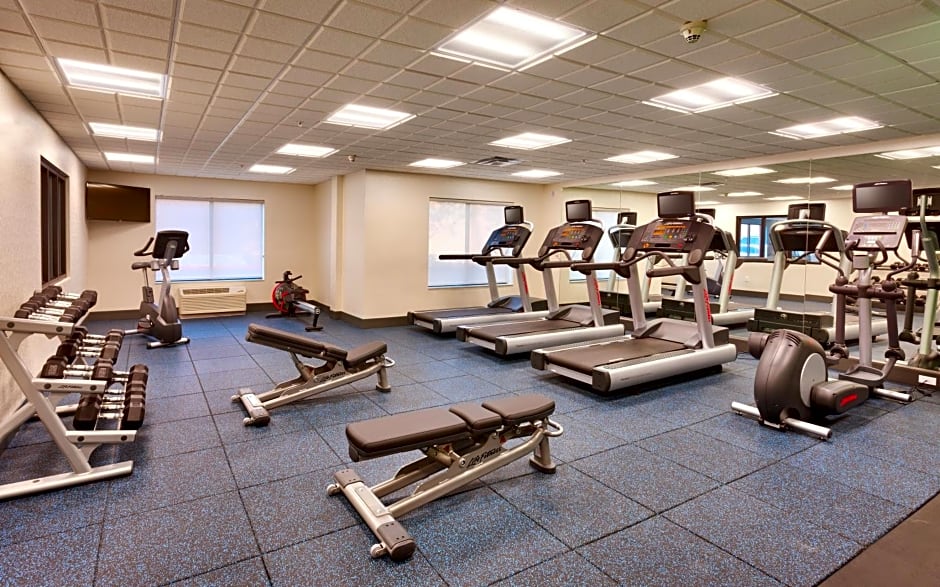 Holiday Inn Express & Suites El Paso I-10 East By IHG