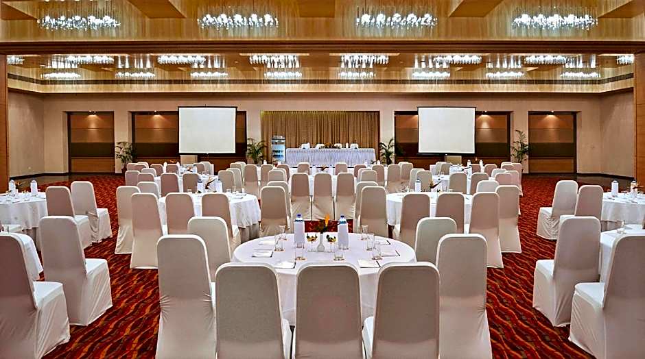 Hometel Chandigarh