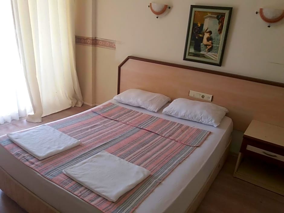 Kleopatra Bebek Hotel