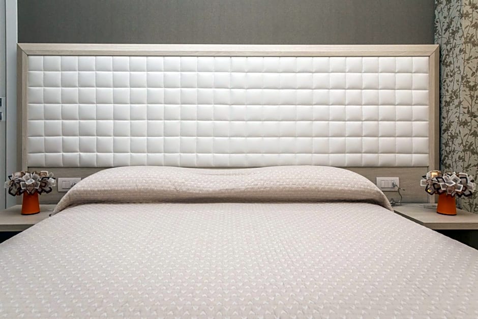 4Essences Boutique Rooms