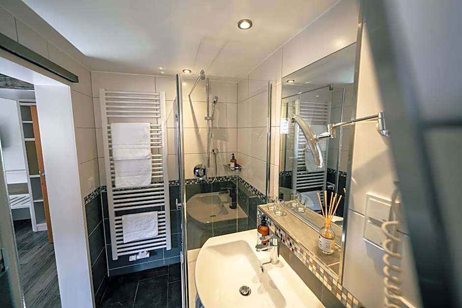 Weinbar & Gästehaus Himmelstoss