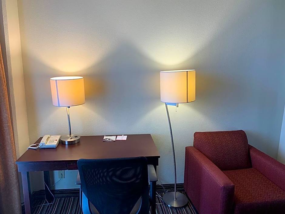 Hawthorn Extended Stay by Wyndham Richardson