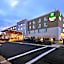 Holiday Inn Express and Suites Medford By IHG