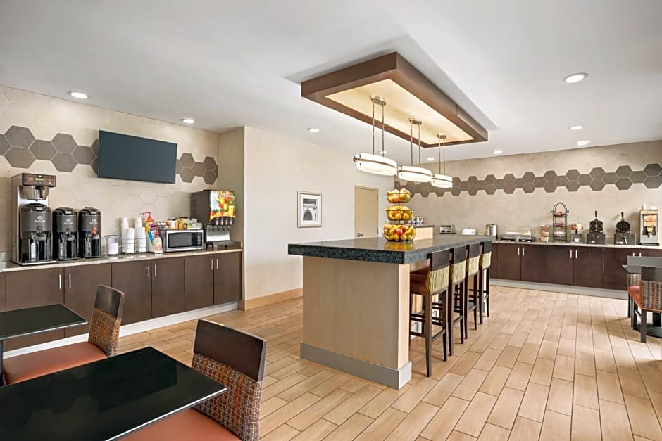 La Quinta Inn & Suites by Wyndham Richmond-Midlothian