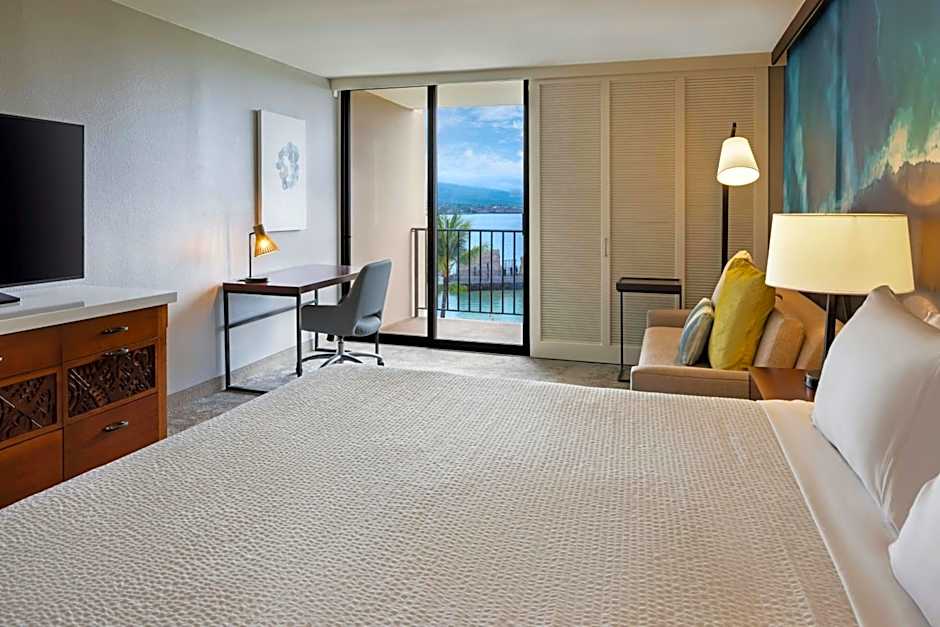Courtyard by Marriott King Kamehameha's Kona Beach Hotel