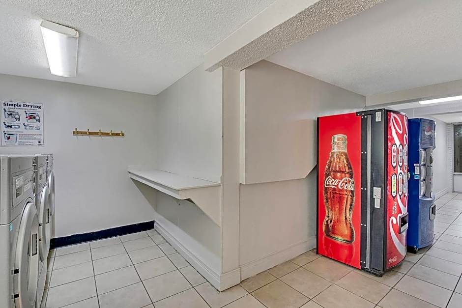 Quality Inn Dalton East