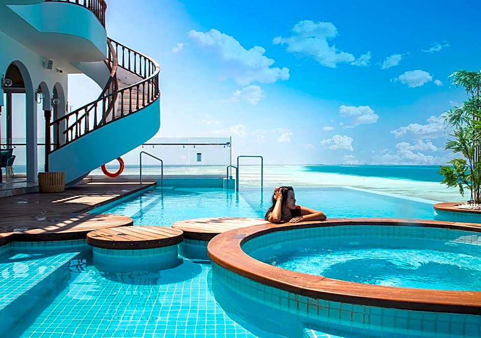 Stone Hotels Dhiffushi