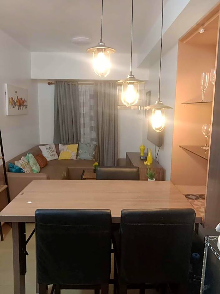 1 BR Centrio Tower 926