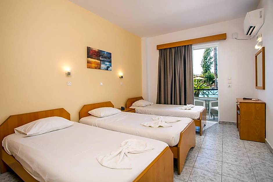 Dias Studios & Suites