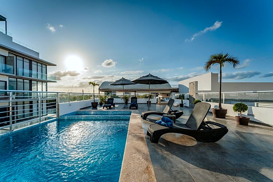 Soho Playa Hotel