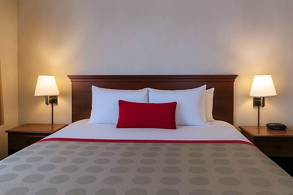 Ramada by Wyndham Hawthorne/LAX