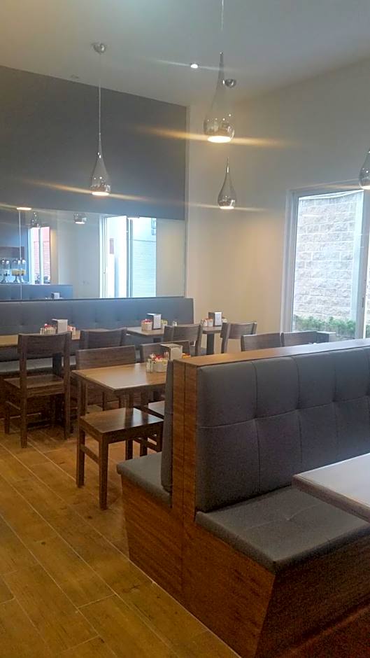 Eco Hotel Guadalajara Expo