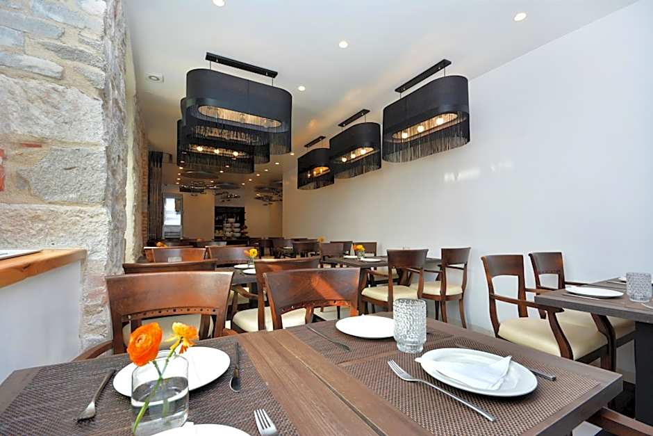 Jupiter Luxury Hotel