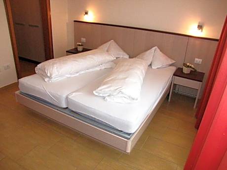 Standard Double or Twin Room with Balcony