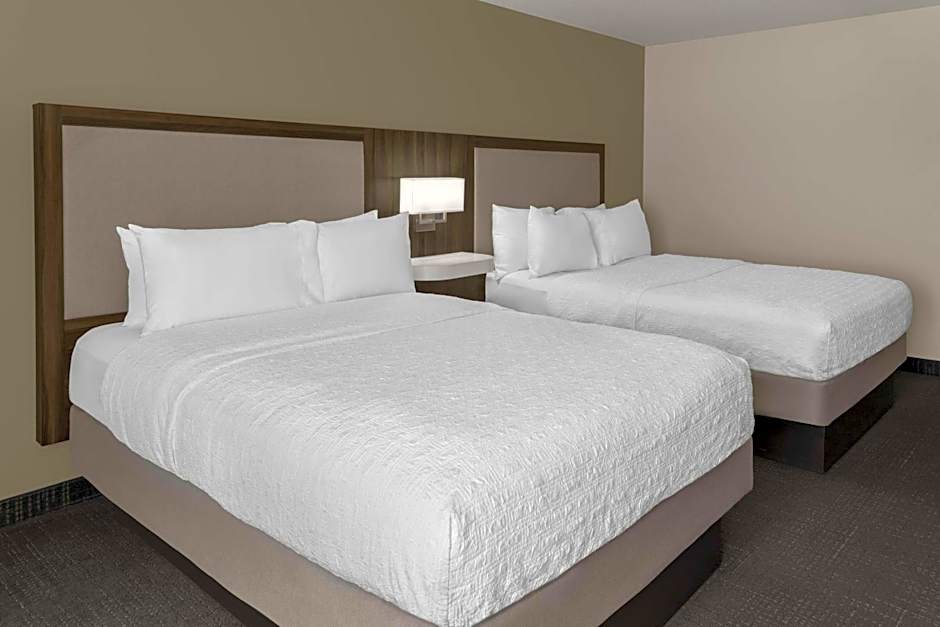 Hampton Inn By Hilton Olathe